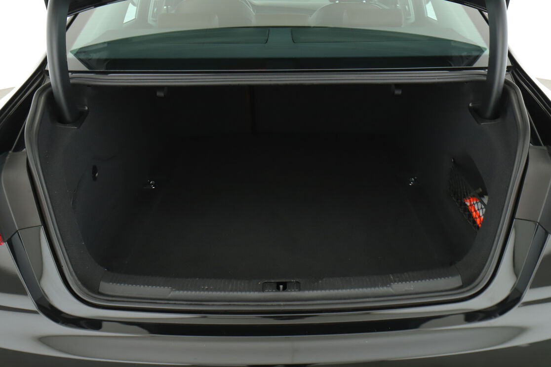 Interno bagagliaio 2