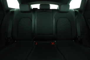 Interior asiento trasero