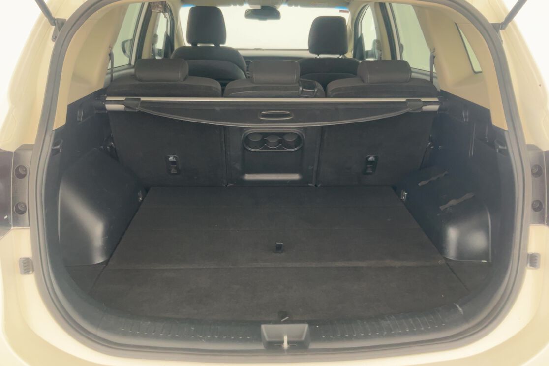 Interior maletero 2