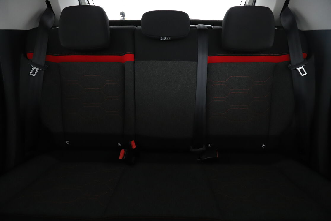 Interior asiento trasero