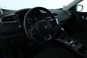 Intérieur côté conducteur 2