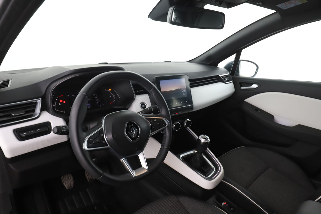 Intérieur côté conducteur 2