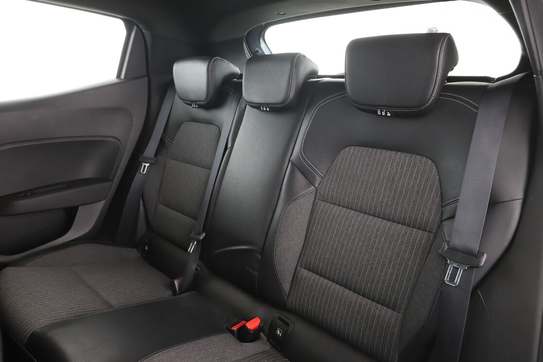 Intérieur sièges arrière depuis le côté conducteur