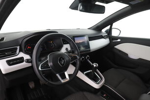 Intérieur côté conducteur 2