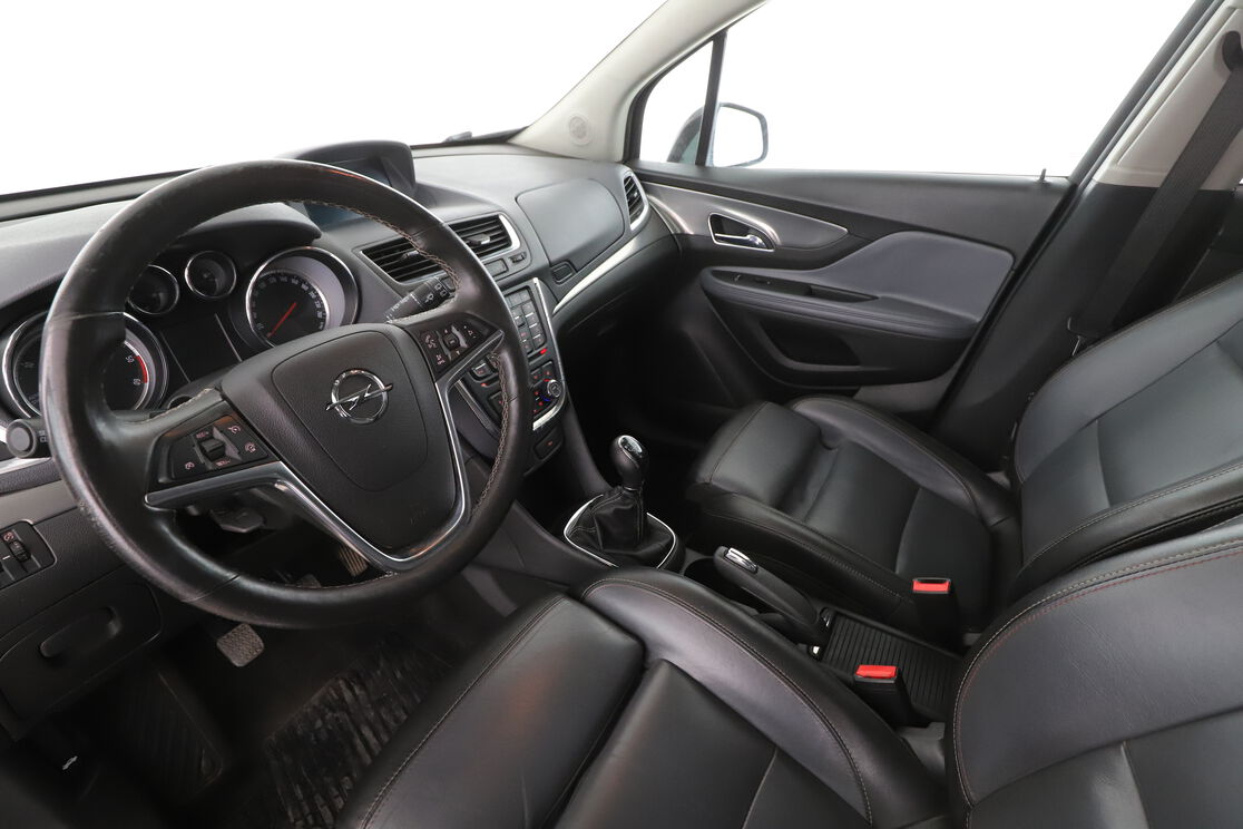 Intérieur côté conducteur 2
