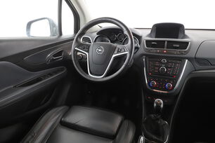 Intérieur côté conducteur depuis le siège arrière