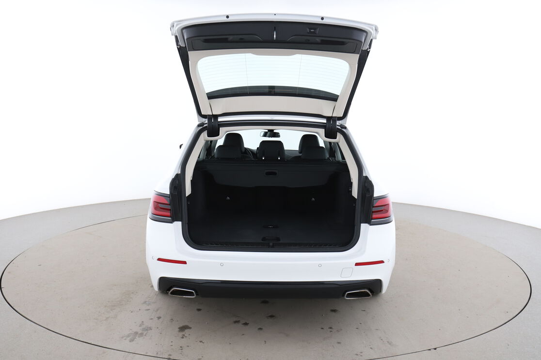 Inre bagageutrymme 1