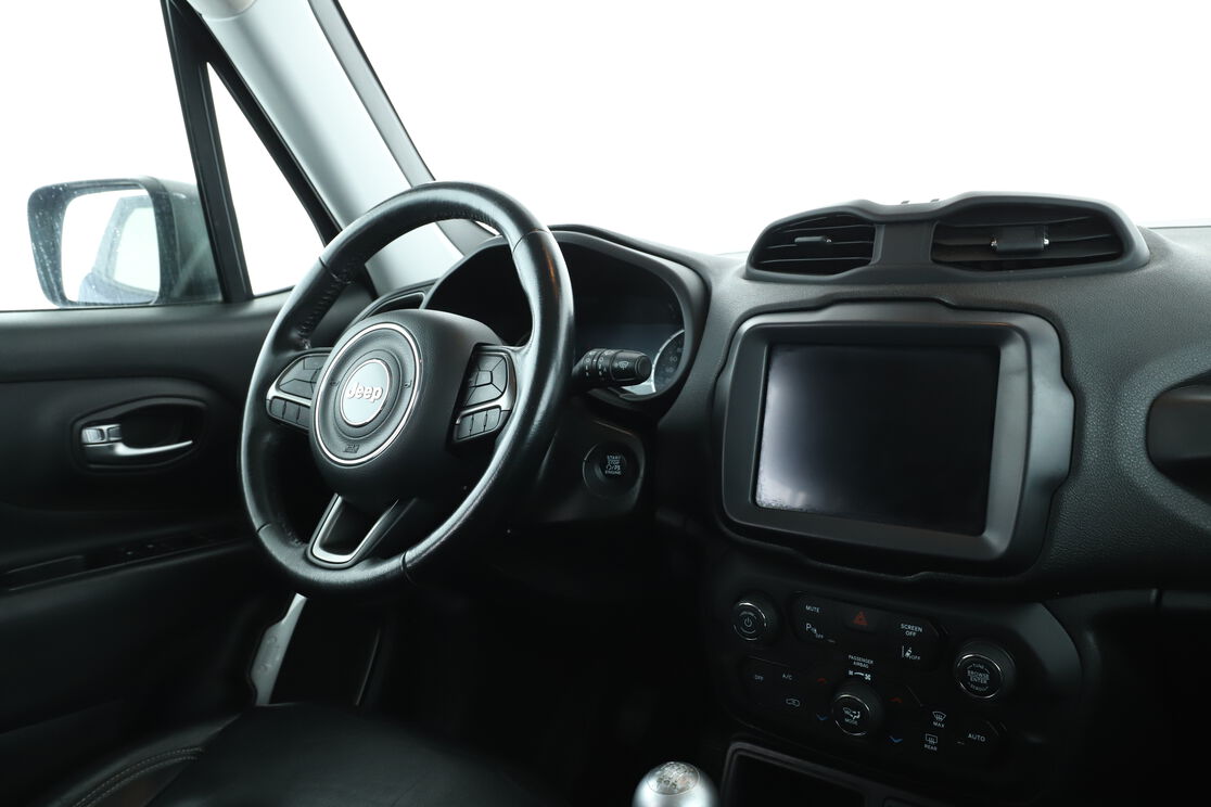 Intérieur côté conducteur depuis le siège arrière