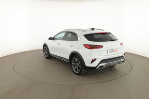 Extérieur arrière gauche