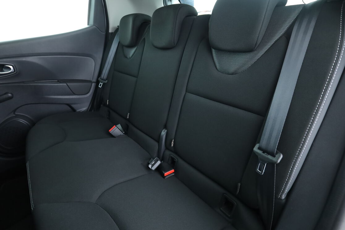 Intérieur sièges arrière depuis le côté conducteur