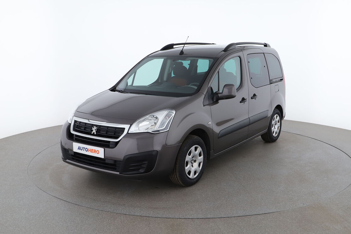 Peugeot Partner 1 2 E Thp Active Benzine 13 100