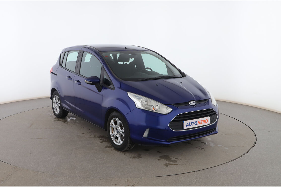 Exterior frontal derecho