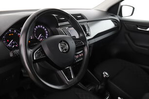 Interiör på förarsidan 2