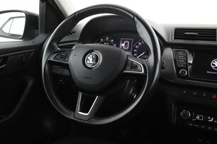 Förarsida sett från baksätet