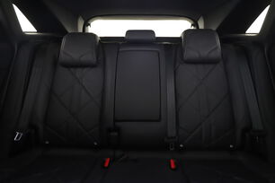 Intérieur sièges arrière depuis le côté conducteur