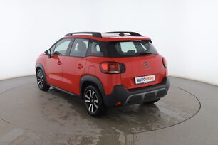 Exterior trasero izquierdo