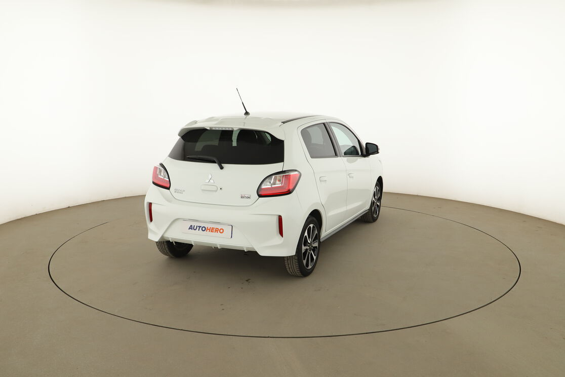 Extérieur arrière droit