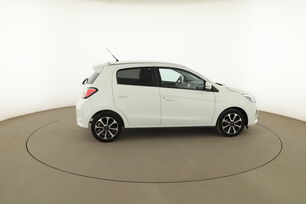 Extérieur côté droit