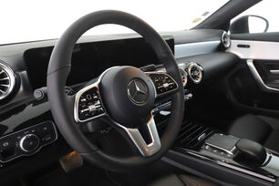 Intérieur côté conducteur 2