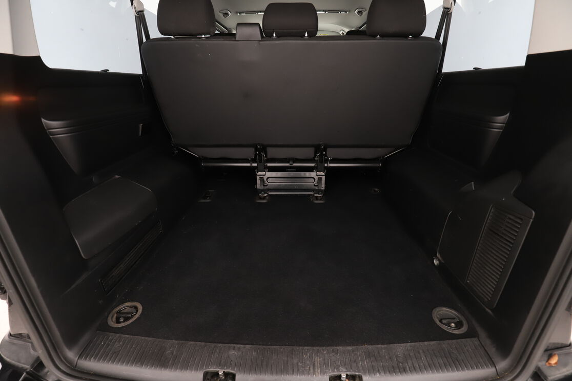 Inre bagageutrymme 2