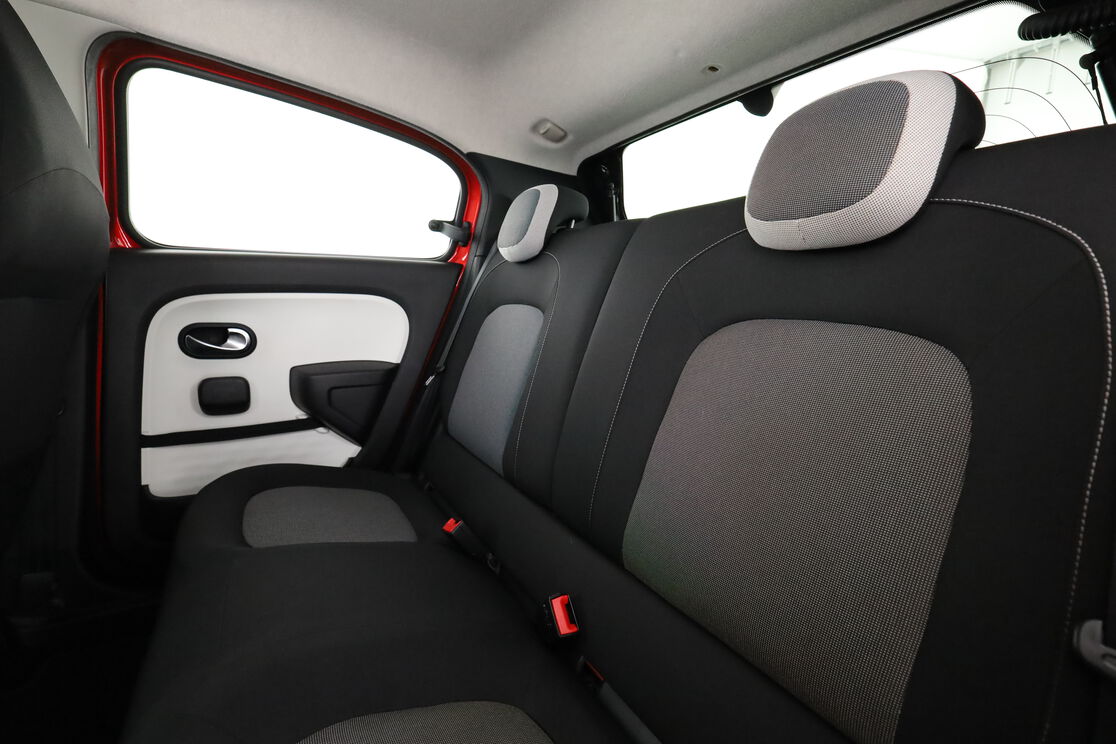Intérieur sièges arrière depuis le côté conducteur