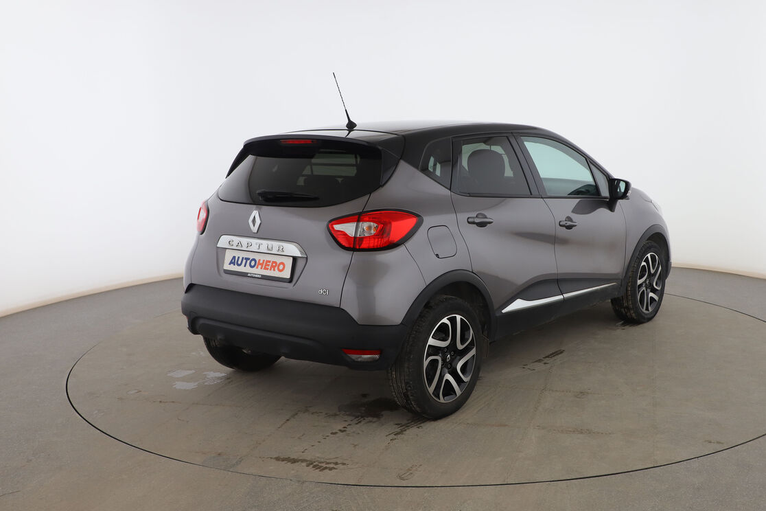 Exterior posterior derecho