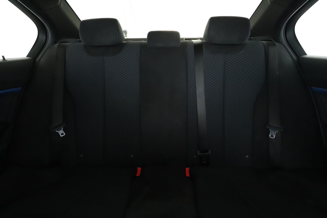 Interior asiento trasero