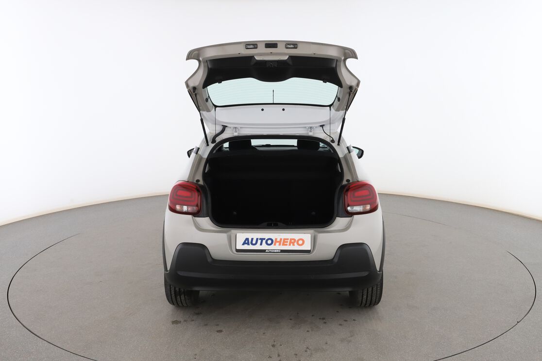 Interior maletero 1