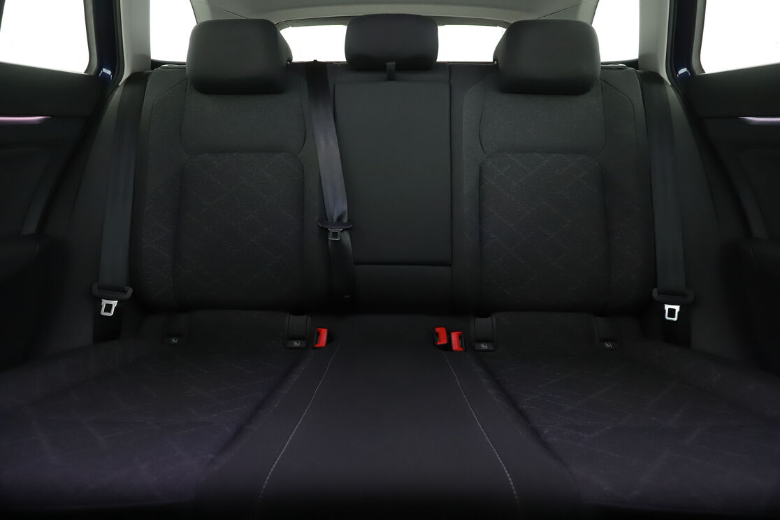 Innenraum Rücksitze Fahrerseite