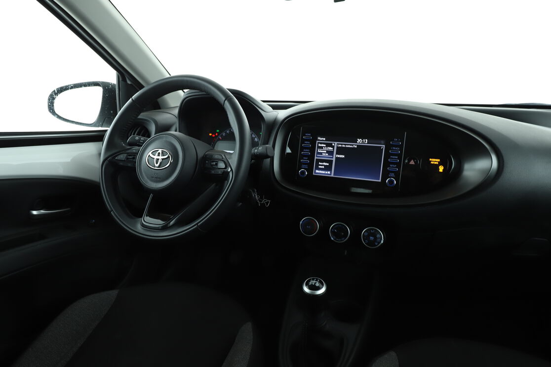Intérieur côté conducteur depuis le siège arrière