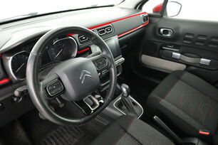 Intérieur côté conducteur 2