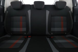 Interior asiento trasero