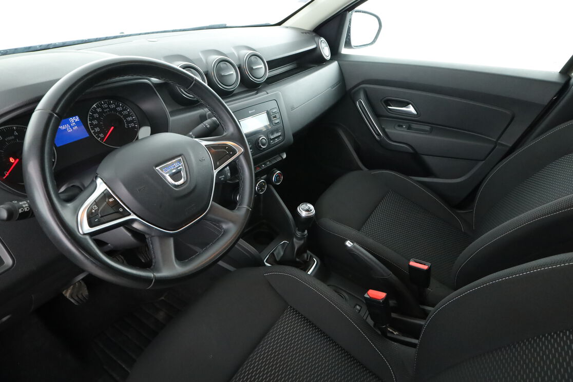 Intérieur côté conducteur 2