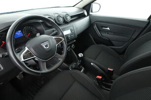 Intérieur côté conducteur 2