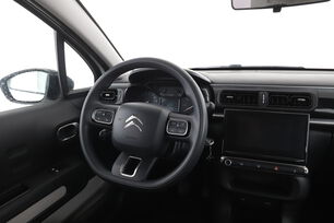 Intérieur côté conducteur depuis le siège arrière