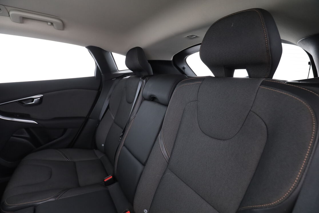 Baksäte bakom förarsätet