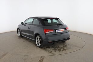 Exterior trasero izquierdo