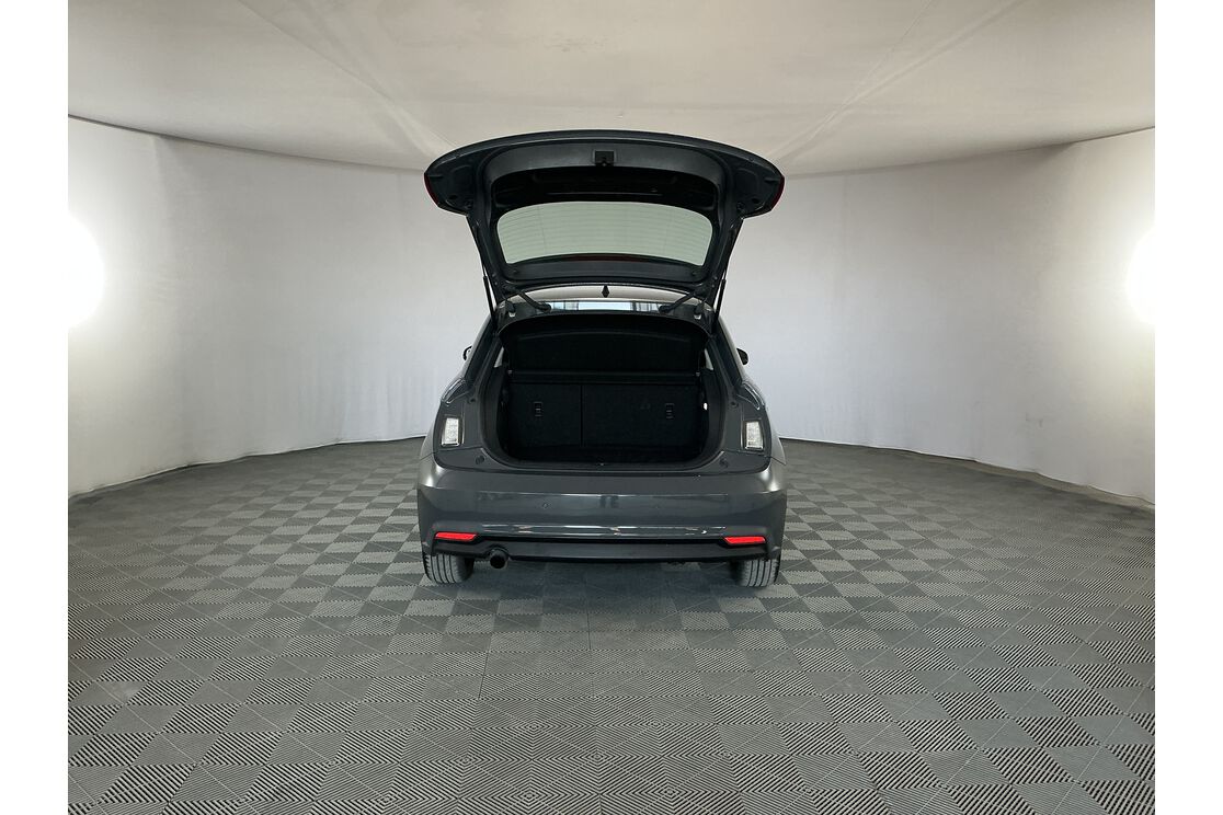 Interno bagagliaio 1