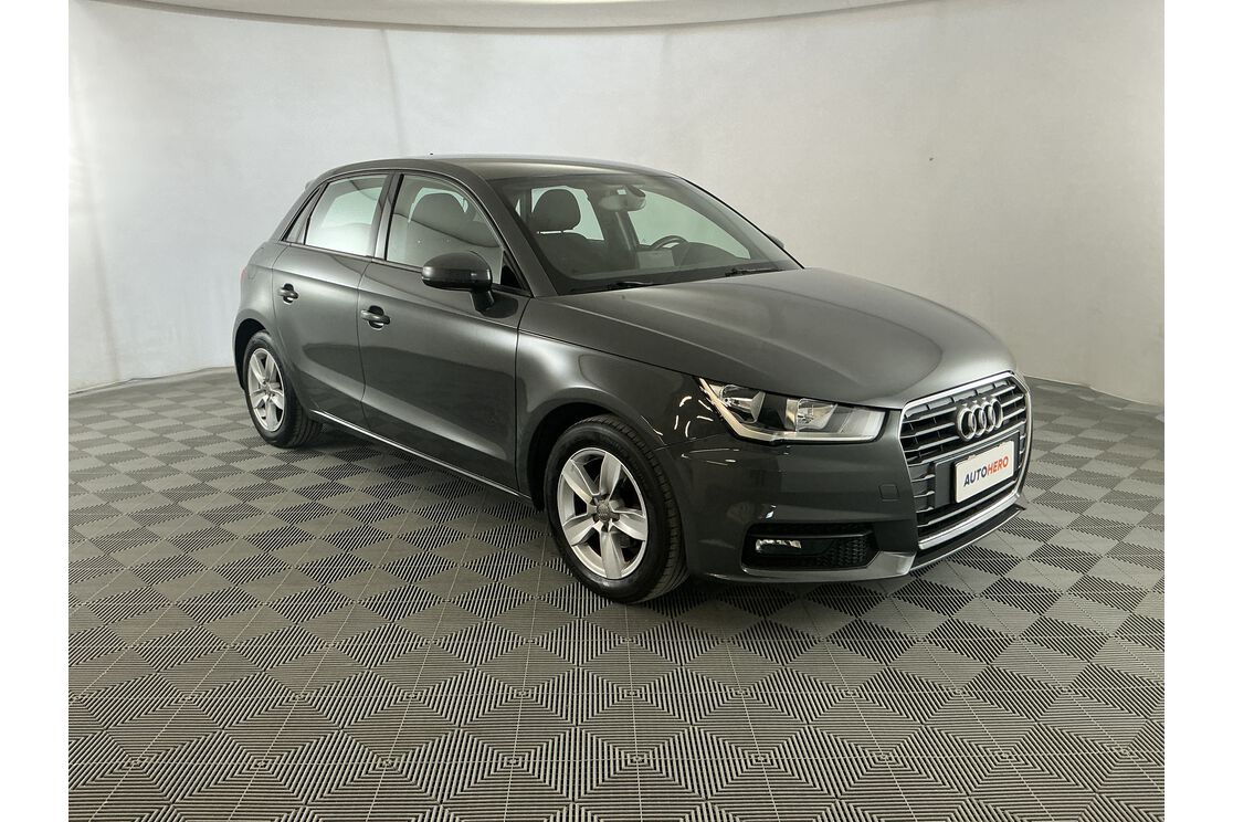 Esterno frontale destro