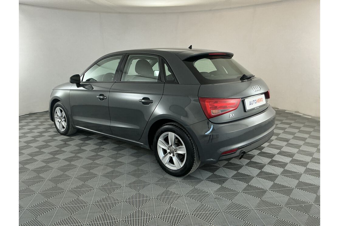 Esterno posteriore sinistro