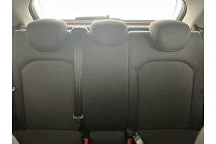 Interno sedili posteriori