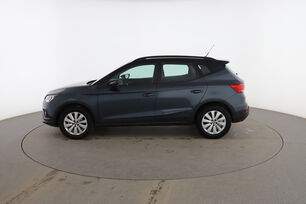 Exterior lado izquierdo