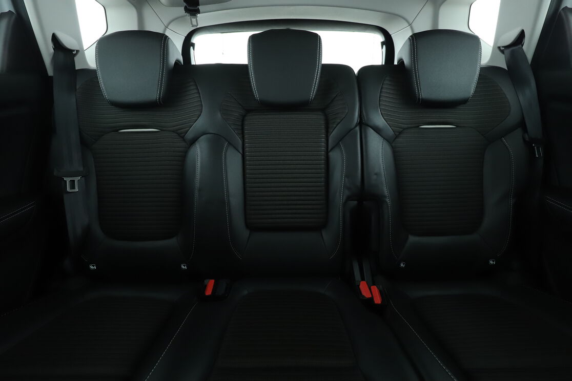 Innenraum Kofferraum 2