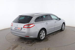 Exterior posterior derecho