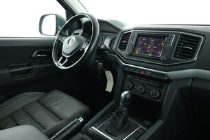 Intérieur côté conducteur depuis le siège arrière