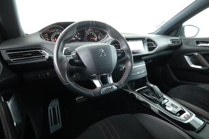 Intérieur côté conducteur 2