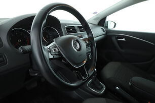 Intérieur côté conducteur 2