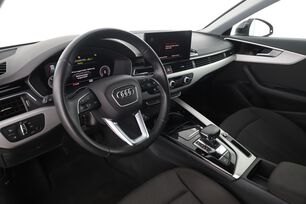 Innenraum auf der Fahrerseite 2