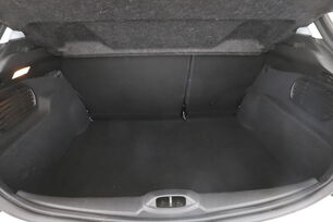 Intérieur coffre 1