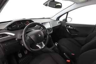 Intérieur côté conducteur 2